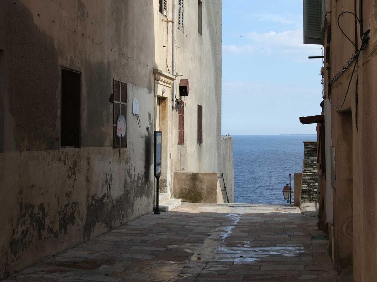 Aktivatory Handcrafted 203 detail